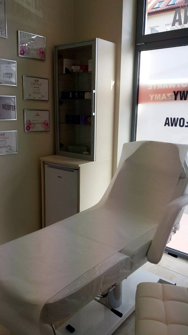 Fotel zabiegowy w gabinecie Nova Medica